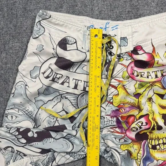 Vtg Ed Hardy Shorts Mens 34 White Swim Board Trunks Skull Dragon Tattoo Y2K - Picture 5 of 11